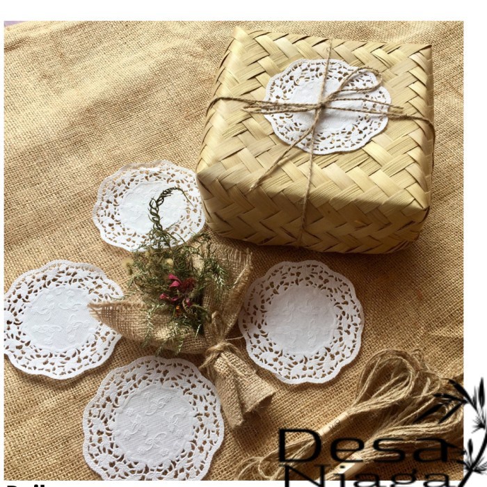 

Flashshow besek bambu 20x20 cm pipiti per pasang atas bawah