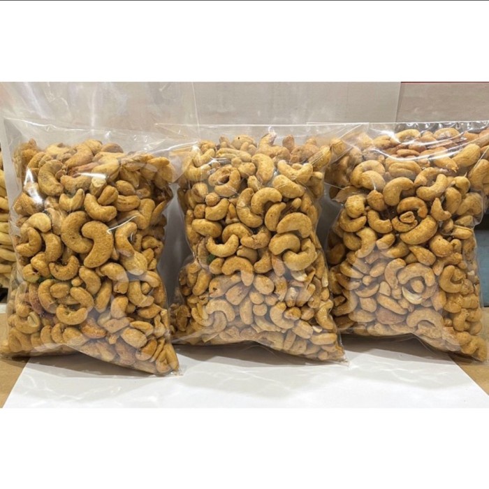 

1KG KACANG MEDE ORIGINAL ASIN STANDART / METE ROASTED OUI SNACK