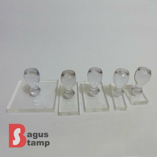 

Stempel Manual Runaflek Gagang dan Alas Acrylic Besar