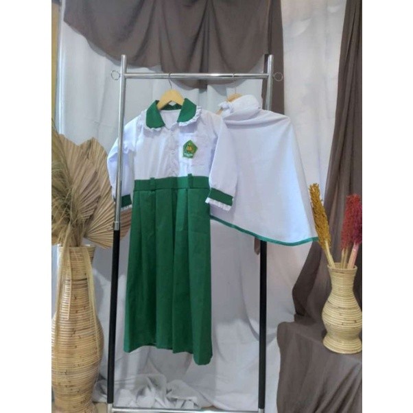 GAMIS SERAGAM SEKOLAH MI/SERAGAM SEKOLAH HIJAU PUTIH