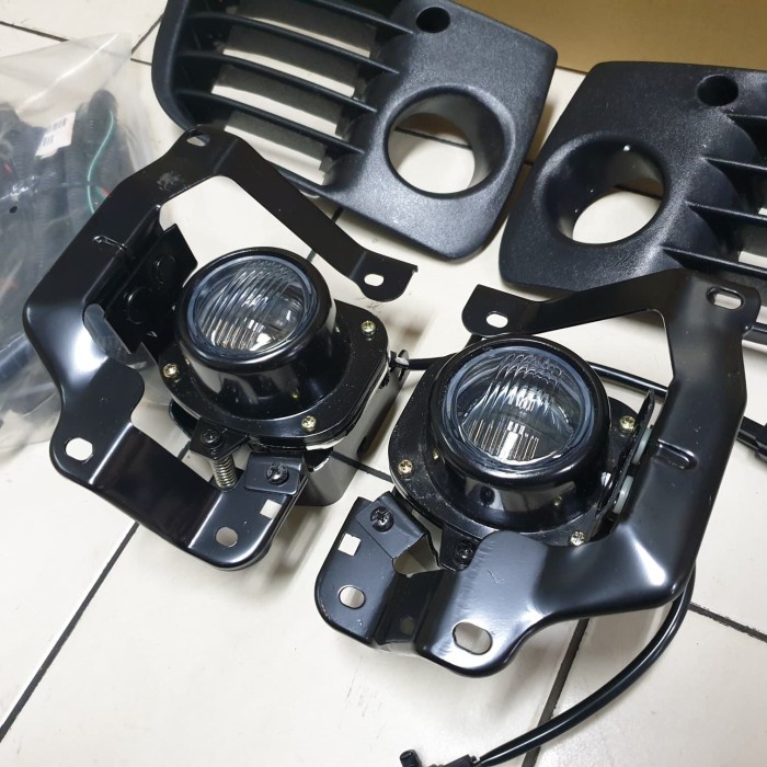 Terpopuler Foglamp Lampu Kabut Mitsubishi Lancer Evo 4