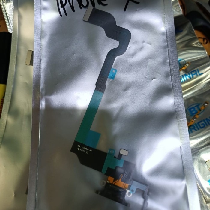 FLEXIBEL CHARGER CONNECTOR CHARGER IPHONE X