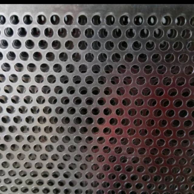 PREMIUM PROMO Plat Lubang Besi Bolong Perforated Ukuran 100cm x 19cm