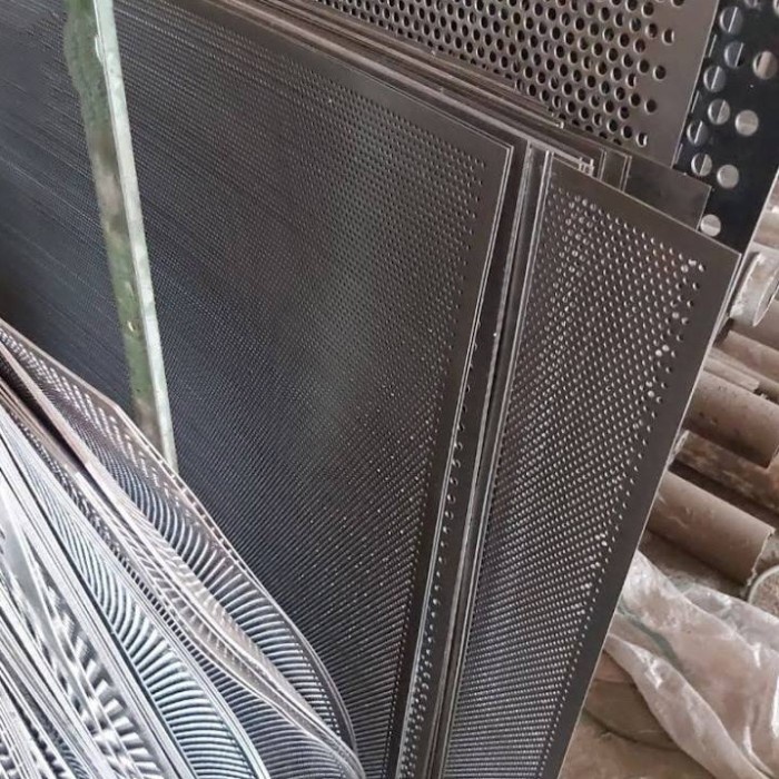 PREMIUM Plat Besi Lubang 1mm Performated 0.8mm x 1x2 meter