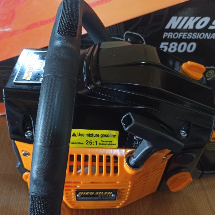 Mesin ainsaw Niko Silen 5800 22" Bar Baja Mesin Gergaji Potong Pohon