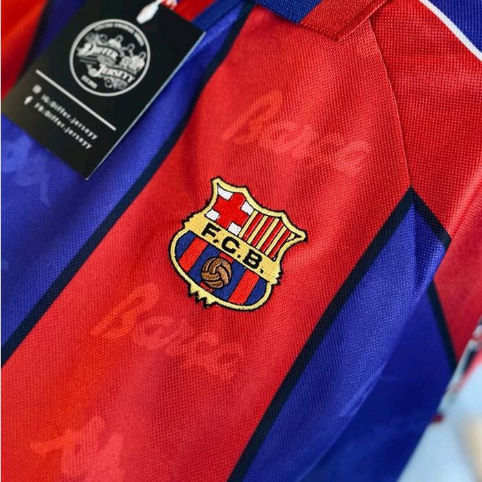 (BARU) BAJU JERSEY BOLA RETRO BARCA NEW GRADE ORI Sport TERBARU sepakbola jersey keren