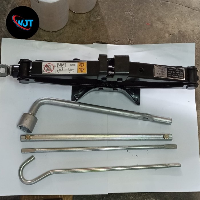 DONGKRAK MOBIL AVANZA PROMO