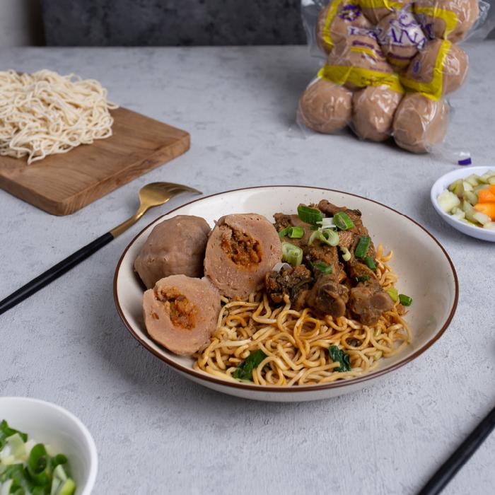 

Kirana Bakso Pedas Ukuran Kecil Isi 10 Butir Berat 550 Gram Food Makanan Frozen