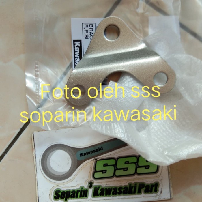 TERLARIS BRAKET DUDUKAN MESIN NINJA R