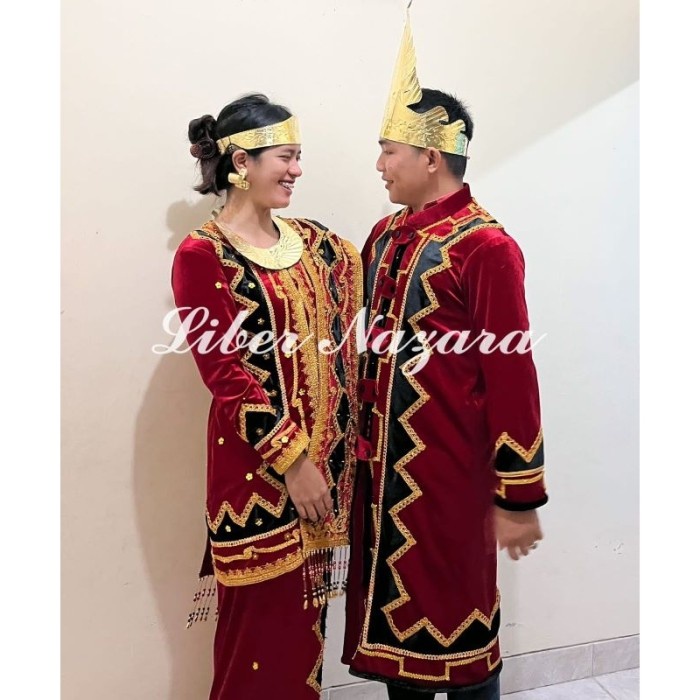 CUCI GUDANG Ready Set Pakaian Tradisional / Baju Adat Nias Asli