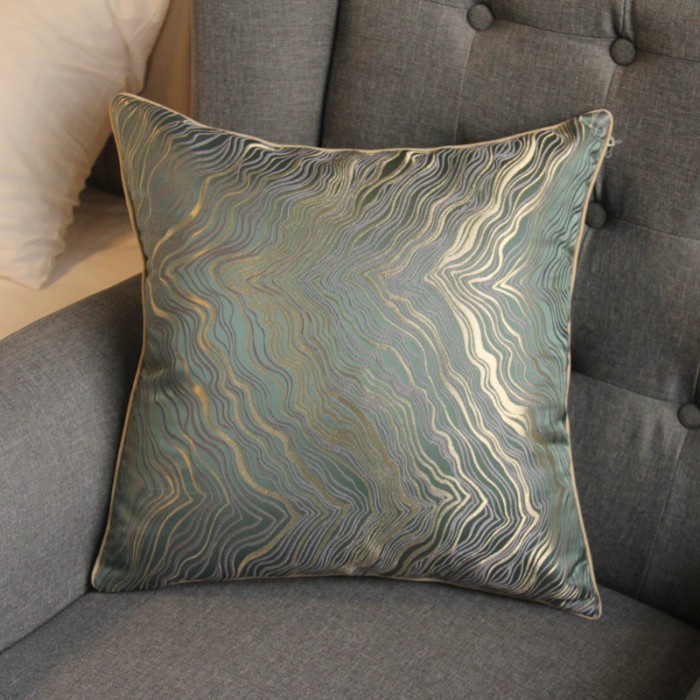 Sarung Bantal Sofa atria / Bantal Sofa