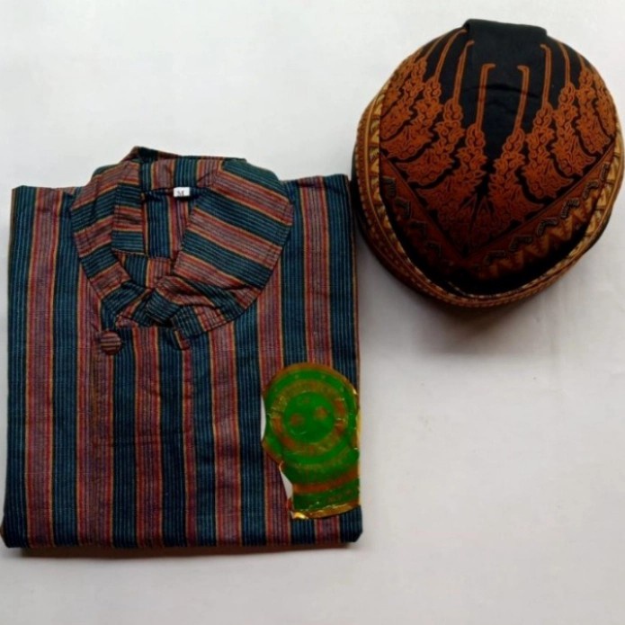 EKSLUSIF Baju Surjan Lurik Pria Pakaian Adat Jawa Dan Blangkon Solo Surakarta
