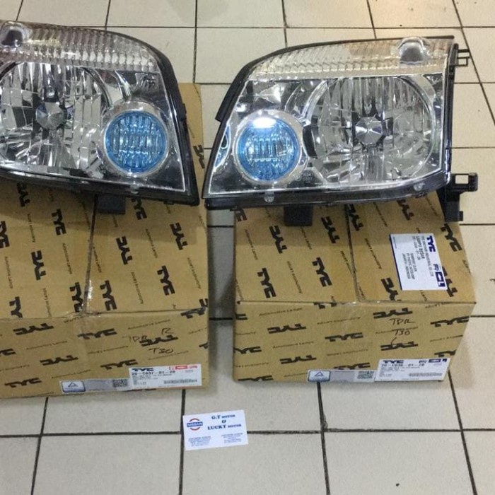 Head Lamp Lampu Besar Nissan Xtrail T30