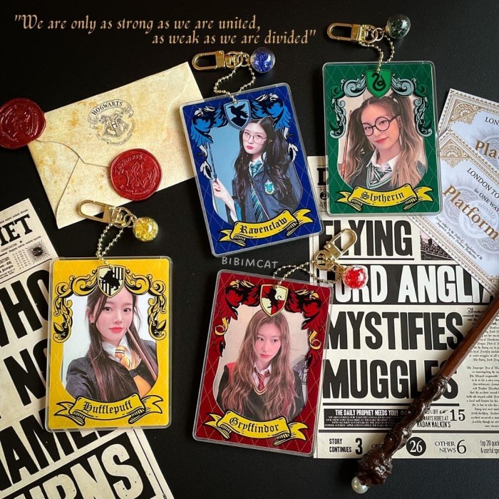 

[tmr] - Hogwarts House Acrylic Card Holder Photocard / PC Frame Tag