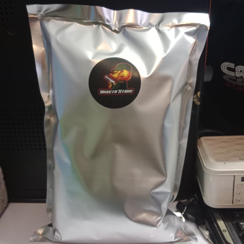

Black Cookies Crumb Biscuit PREMIUM Var. Kasar dan Halus