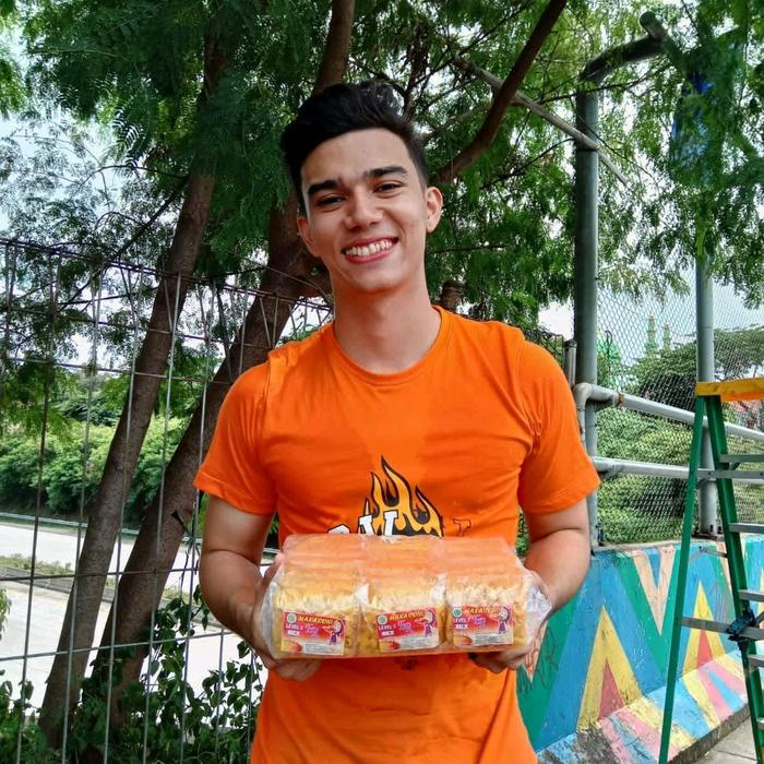 

makaroni ER Marsya,level pedas 1/10 isi 24 Pcs paket hemat