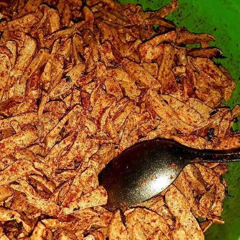 

Basreng Stick Daun Jeruk Rasa Pedas Kemasan 1 Kg Goreng Food Snacks Cemilan basreng pedas Basreng