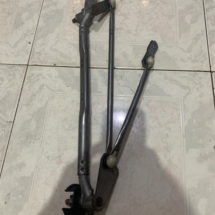 ORIGINAL Link wiper depan mazda cx5 penggerak wiper depan mazda cx5