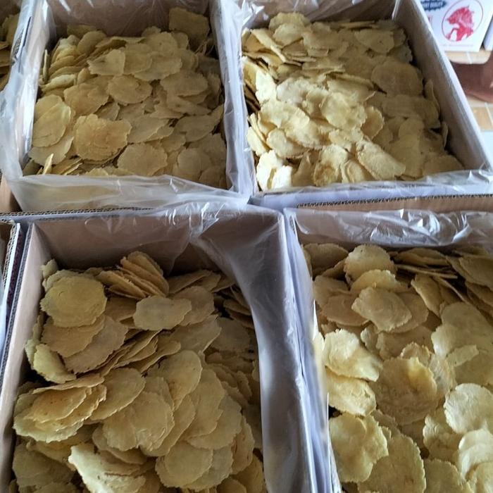 

Emping Melinjo tipis Mentah 500 gra kering siap goreng - Bahan Tinggi - Kemasan Praktis Carton -