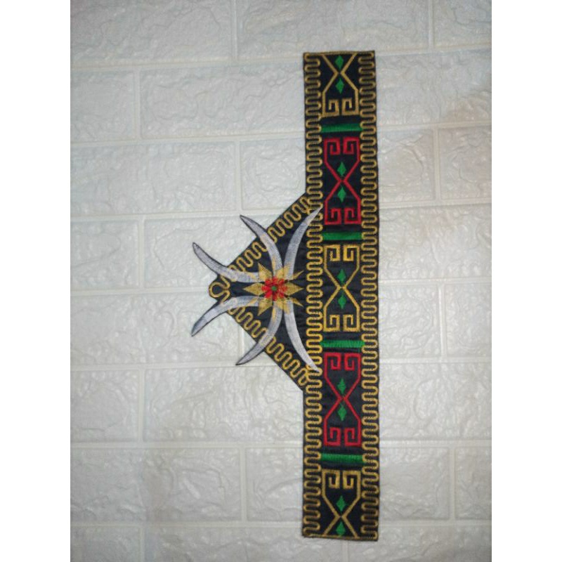 Bordir ikat kepala/ ikat kepala dayak