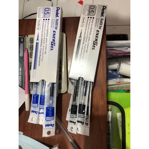 

IK! Isi ballpoint energel pentel 05 atau 07 ayau 10 biru atau hitam