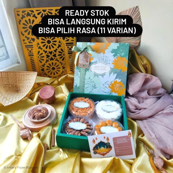 

Parsel Lebaran Premium Kue Kering - Hampers Idul Fitri Ramadan