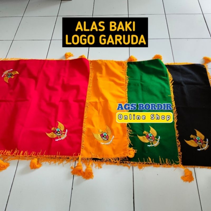

Alas Baki Bludru Alas Baki Upacara Alas Baki Garuda Bludru MERAH KUNING Alas Baki Serbaguna