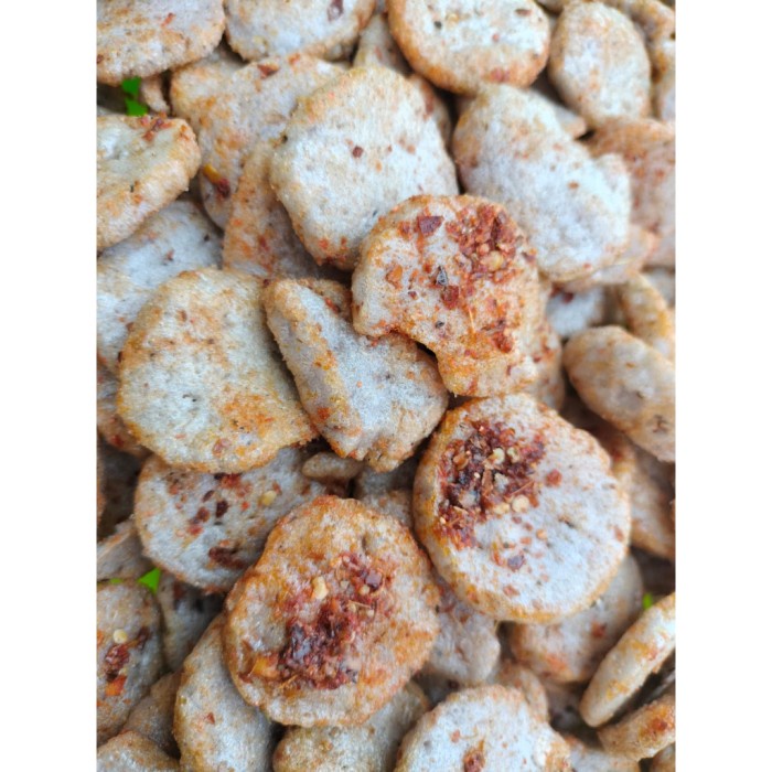 

1KG 1 BAL KERUPUK JENGKOL COIN PEDAS CABE merah