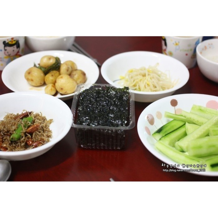 

Yangban Rumput Laut Dengan Minyak Zaitun - Seasoned Laver With Olive O