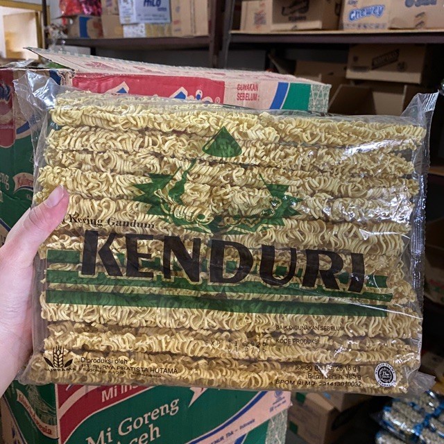 

(Good) mi KENDURI bal