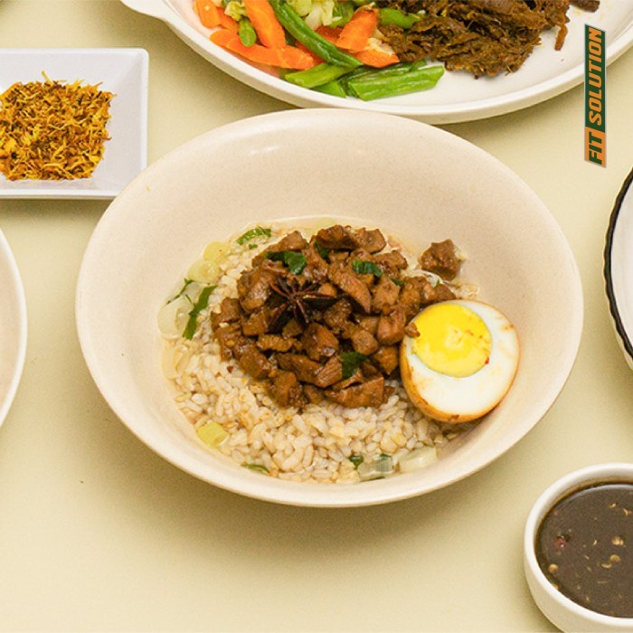 

(Good) Low Cal Nasi Bakmoi Chicken Breast High Protein Prep Meal Catering Healthy