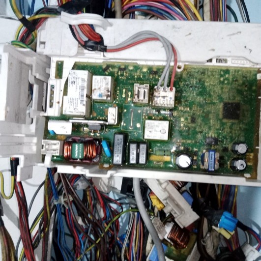 PREMIUM modul mesin cuci Electrolux fornt loading