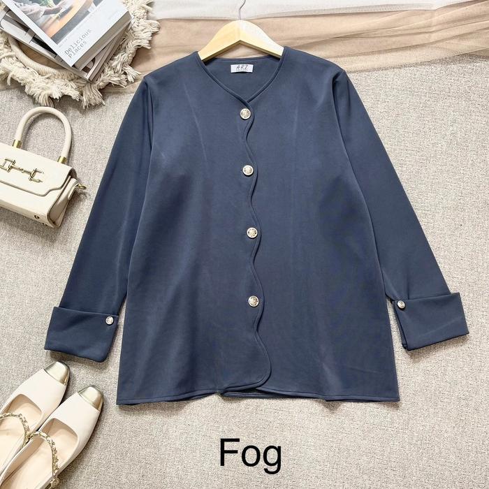 Clovy Blazer/ Korean Blazer Fit Panjang Scuba Wanita Basic Outer Kancing