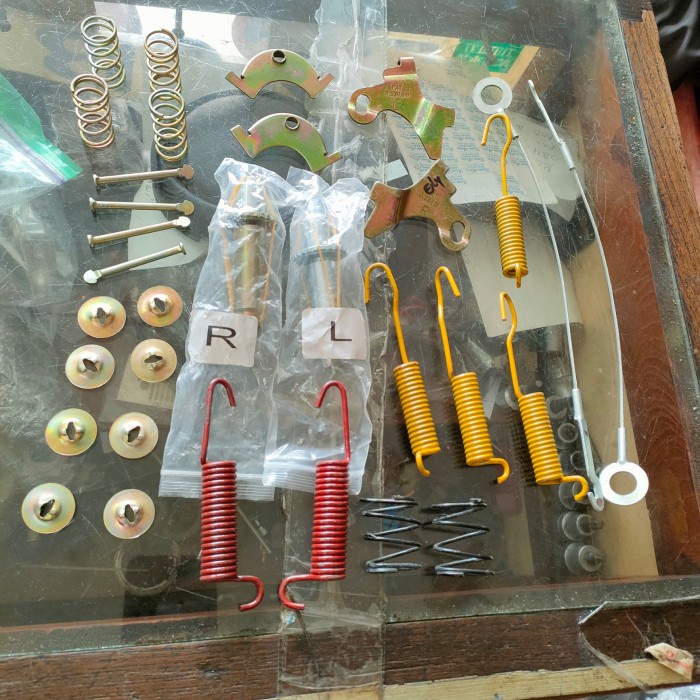 Kit Rem Belakang Jeep Cj7 Full Set