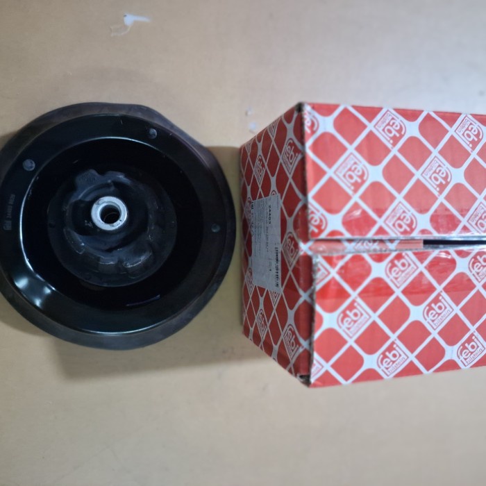 Mounting Support Shock Breker Depan W203