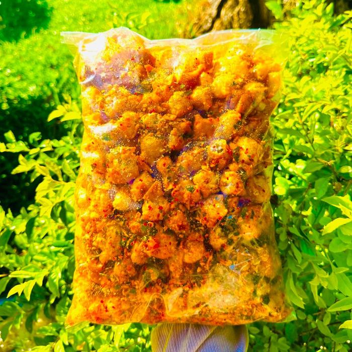 

1kg Siomay Kering mini pedas daun jeruk / Makanan instan Siomay kering pedas 1kg Seblak