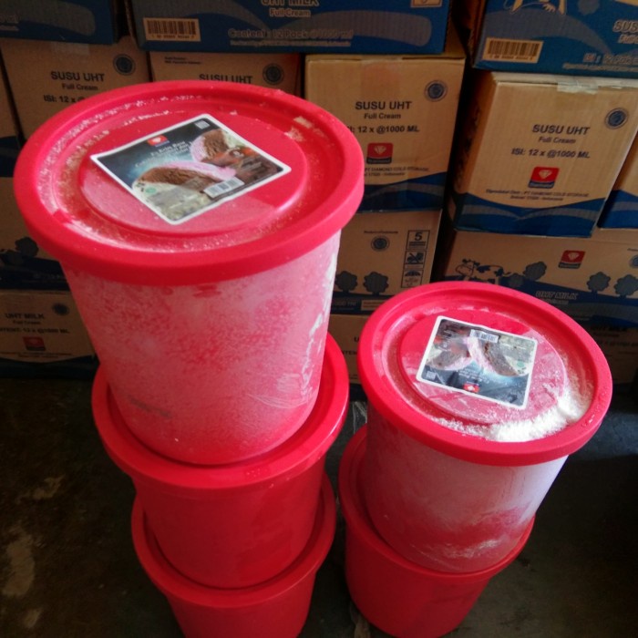

Sale Terbatas Es Krim Diamond Neapolitan Premium 8 Liter (3 Rasa) Termurah Aman