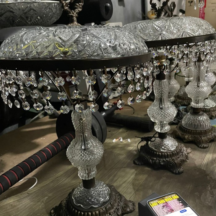 lampu duduk lampu meja