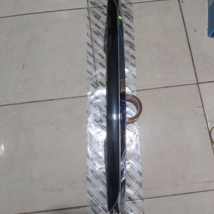 Trunklid Bagasi Toyota Sienta Original