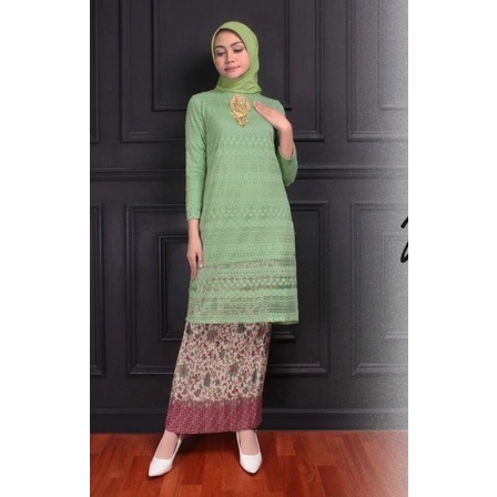 Realpit setelan kebaya kurung melayu//tuniik kurung brukat//HIJAU MINT