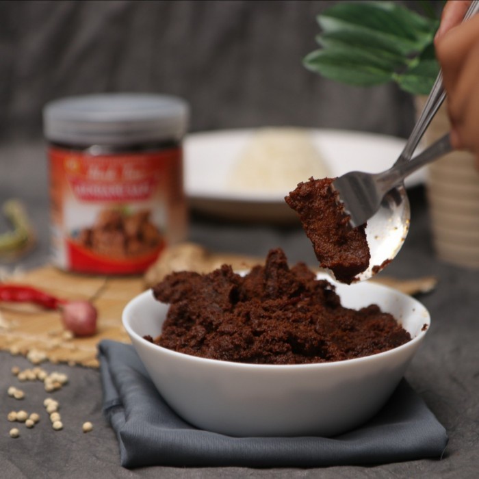 

Rendang Daging Original - Rendang Kering Hitam Mak Tuo Lezat Bergizi