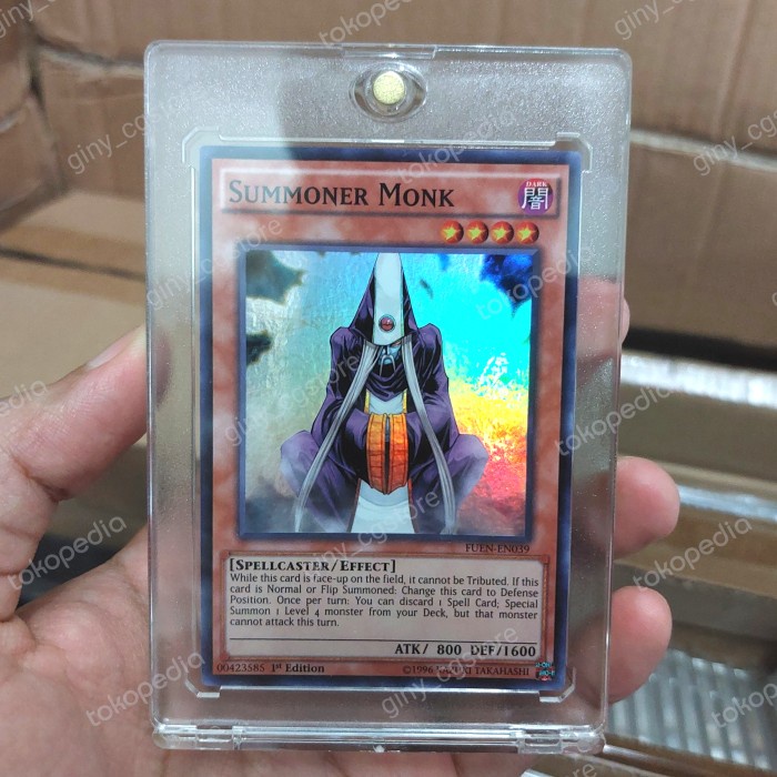 

DISKON Magnetic Card Holder Stand Toploader Akrilik TCG Kartu Pokemon Yugioh