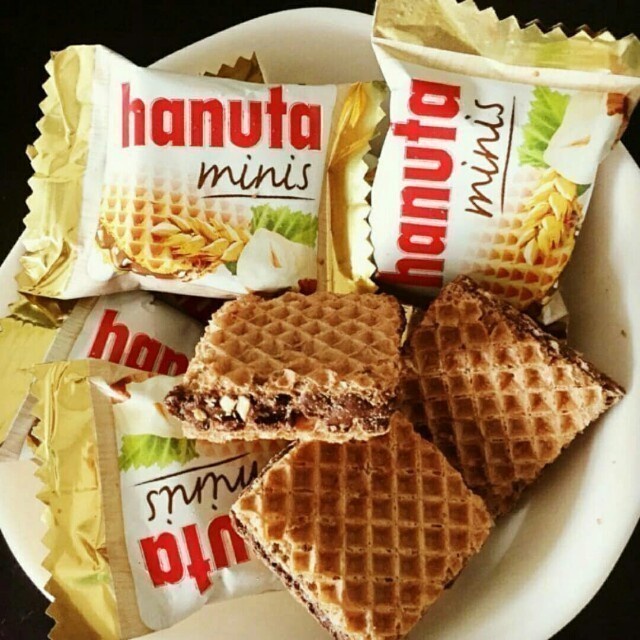 

JTTOP" HANUTA MINIS 200GR SNACK IMPORT