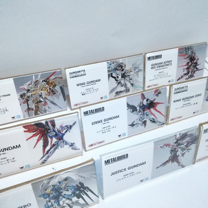 

TERUJI Gundam Display Name Akrilik