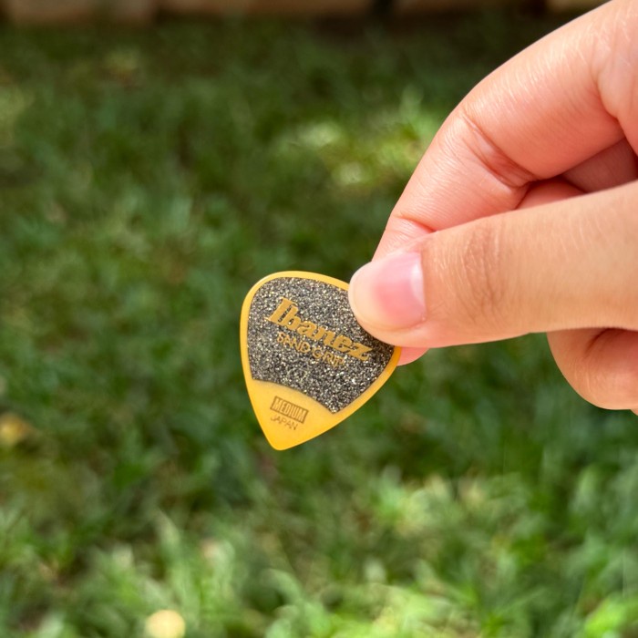 PICK GITAR IBANEZ PA16MSG SHORT TEARDROP SAND GRIP MEDIUM ORIGINAL FROM JAPAN