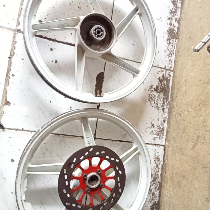 velg suzuki smash new-smash lama.barang second original