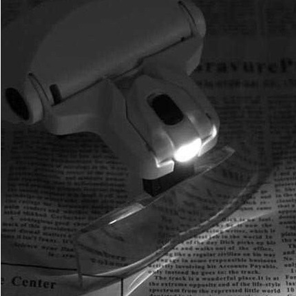 

MAGNIFIER KACAMATA PEMBESAR UNTUK SERVICE DENGAN 2LED REPARASI GLASSES