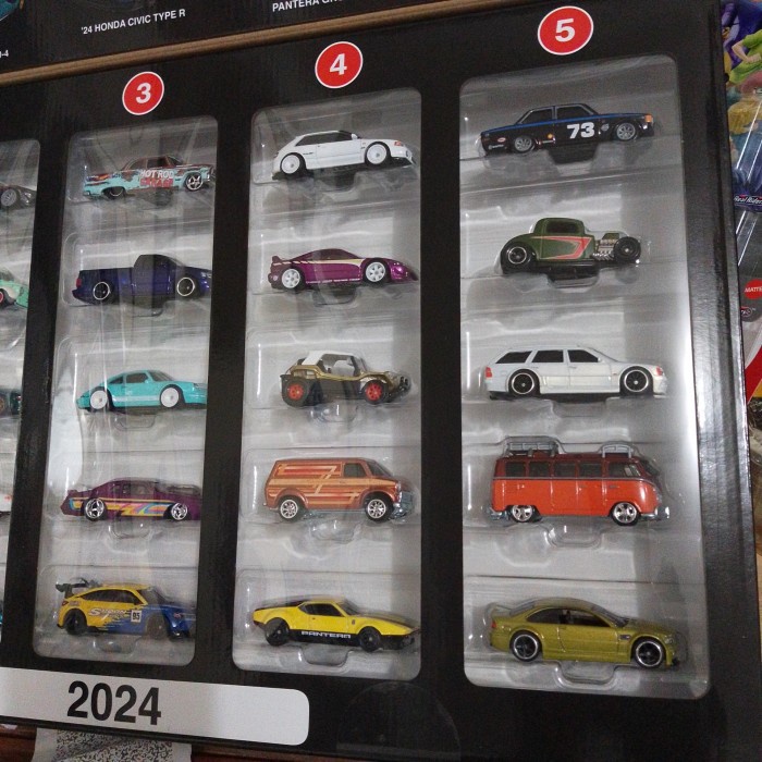 Hotwheels Premium Boulevard Set 2024