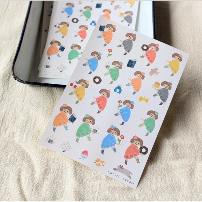 

Barang Terlaris Cotori Cotori Dicut Sticker - Girls Wearing Berets Packing Aman