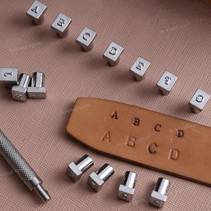 

36pcs Alat Emboss Press Kulit Huruf Alfabet dan Angka Bahan Baja embos cetakan cetak